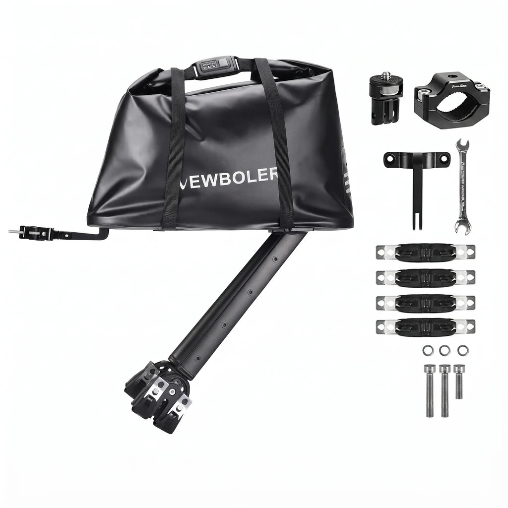 Sacoche de guidon noire avec son support de fixation et les accessoires de montage presentes sur fond blanc