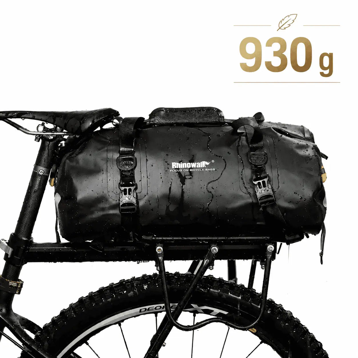 Sacoche de porte-bagages vélo étanche 20 L installée sur un vélo