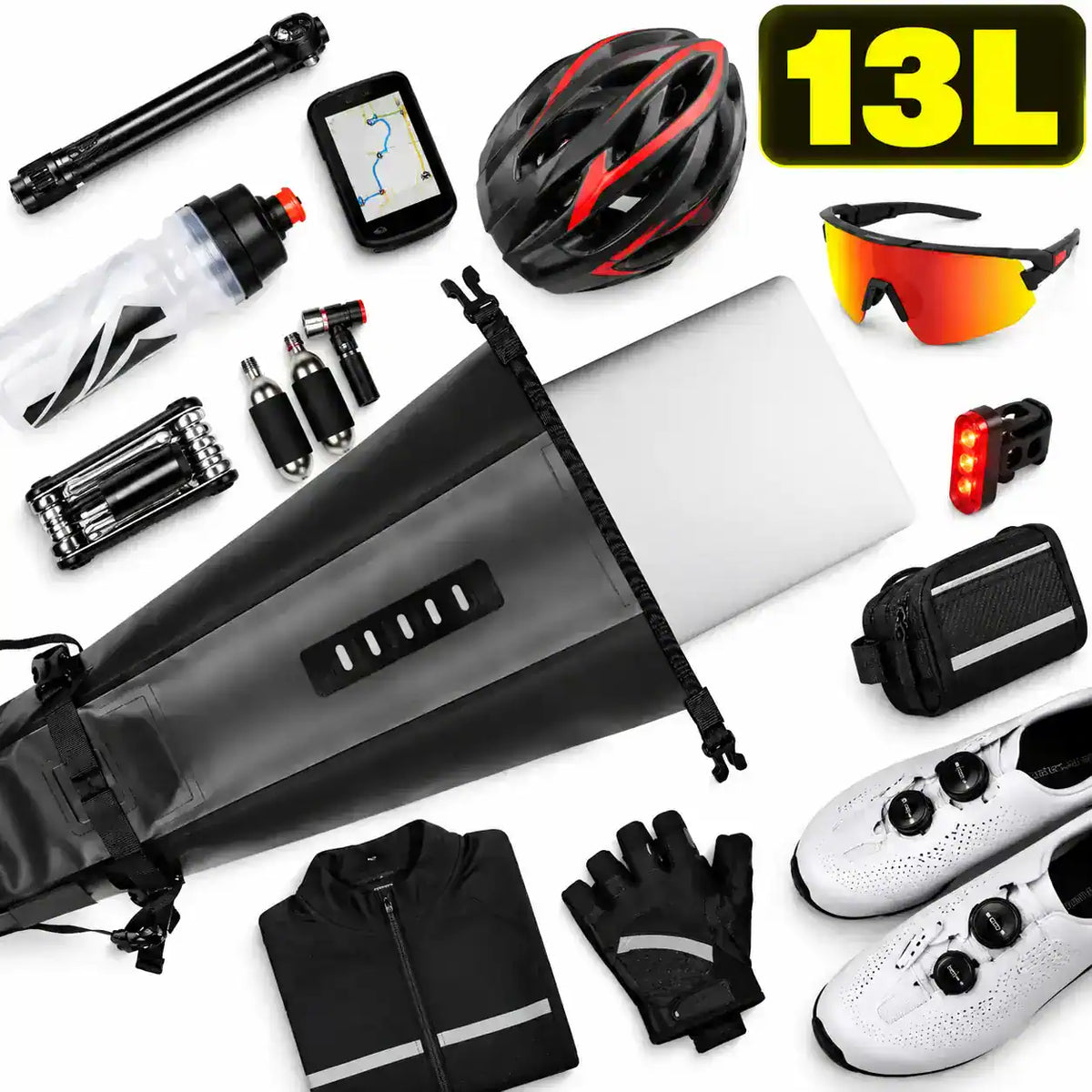 Contenu rangé dans les 13 L de la sacoche : casque, gants, lunettes, éclairage et accessoires de vélo
